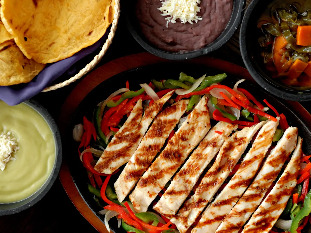 Sheet-Pan Chicken Fajitas