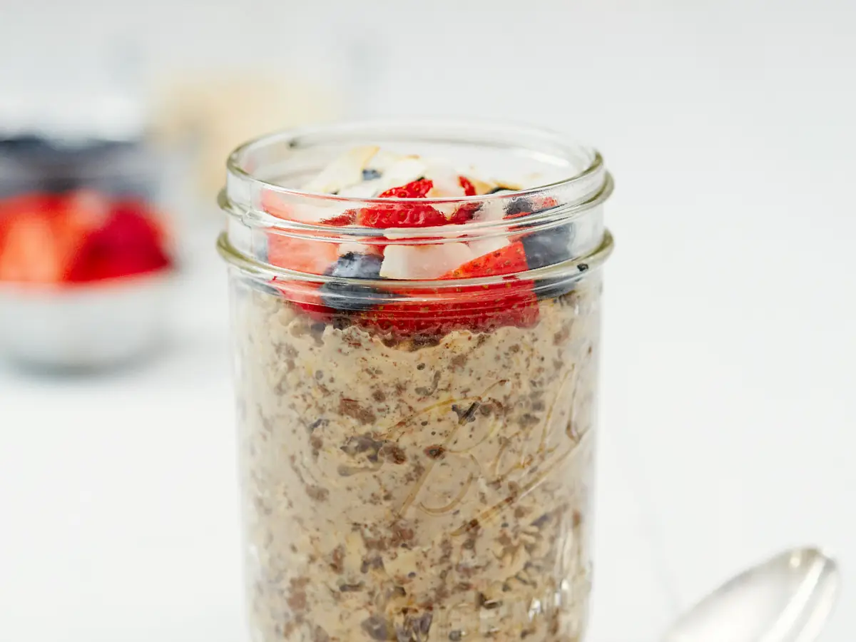 Overnight Berry Oats